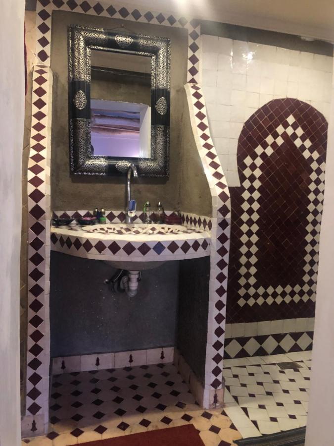Tafsut Dades Guesthouse Stay With Locals Tamellalt  Luaran gambar