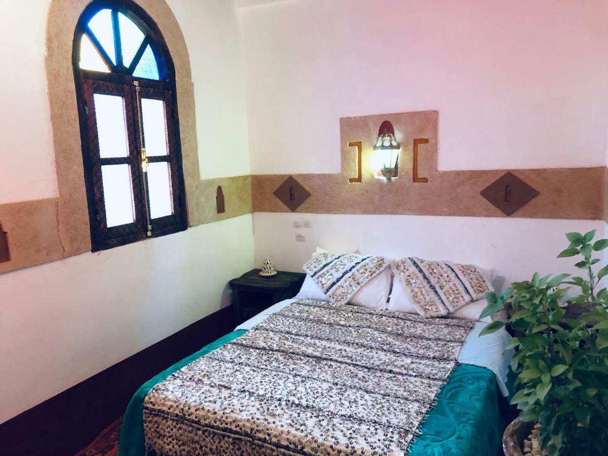 Tafsut Dades Guesthouse Stay With Locals Tamellalt  Luaran gambar